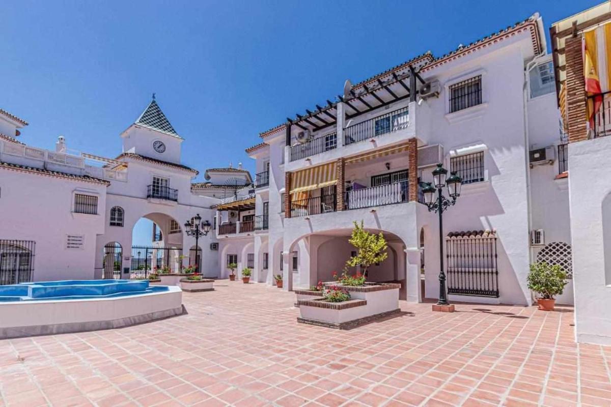 797 Holiday Rentals - Apartamento En Pueblo Quinta A 1 Min De La Playa Benalmádena Exteriör bild