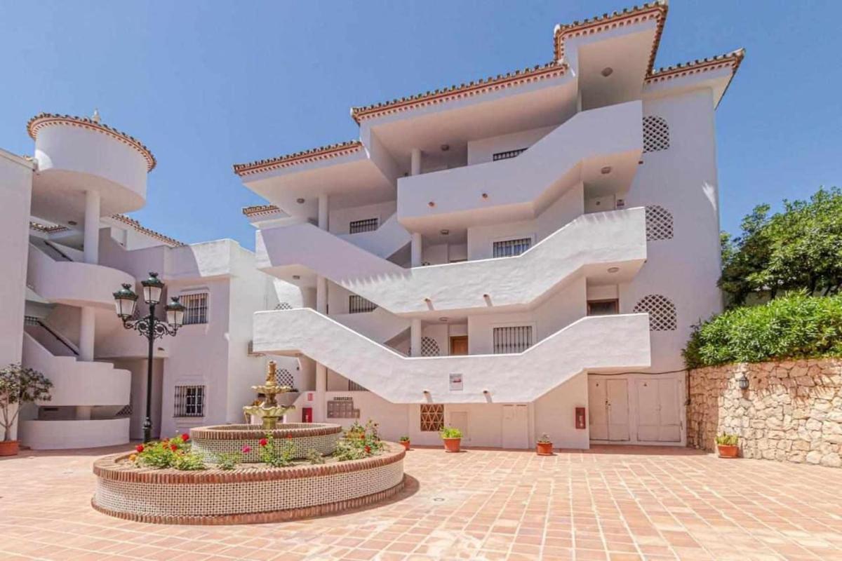 797 Holiday Rentals - Apartamento En Pueblo Quinta A 1 Min De La Playa Benalmádena Exteriör bild