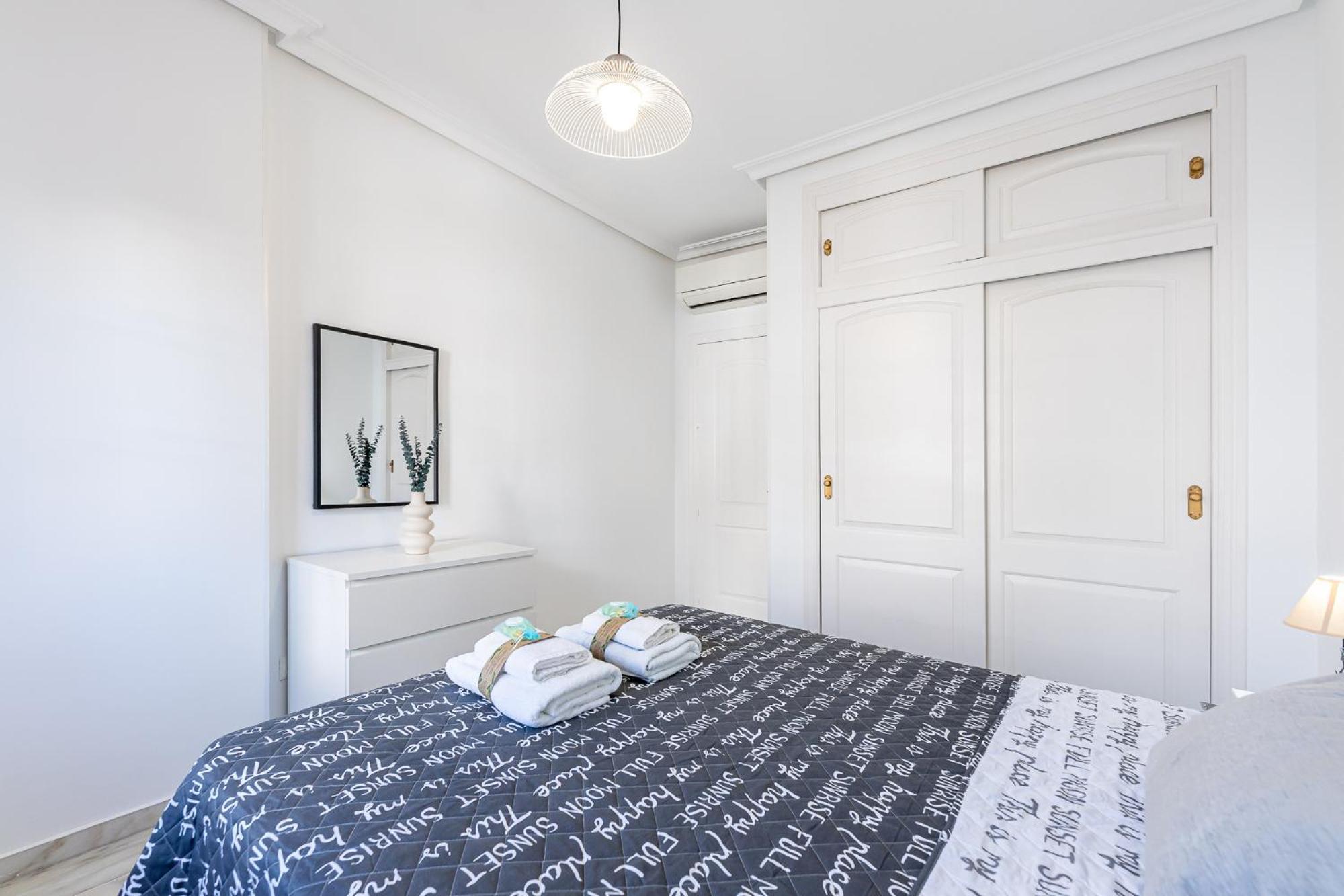 797 Holiday Rentals - Apartamento En Pueblo Quinta A 1 Min De La Playa Benalmádena Exteriör bild