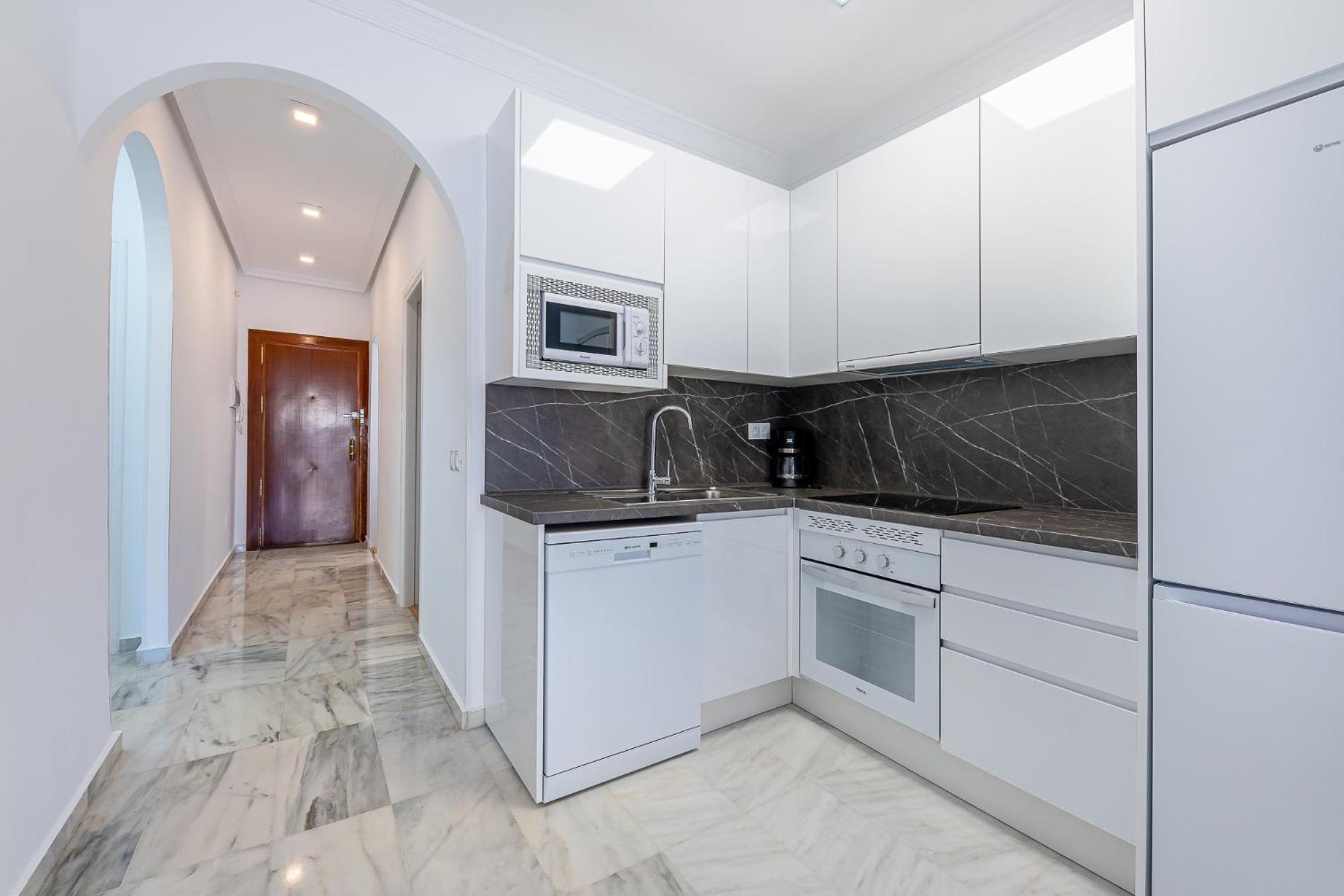 797 Holiday Rentals - Apartamento En Pueblo Quinta A 1 Min De La Playa Benalmádena Exteriör bild